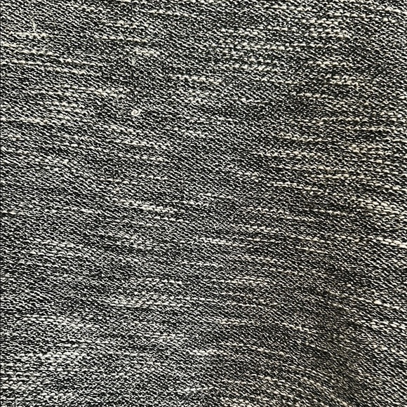 Per Se Black and Silver Knit Tunic Top Size 1X - Picture 5 of 6